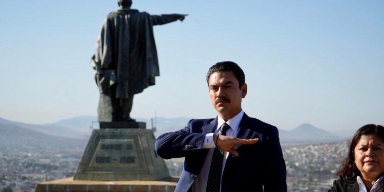 Cabildo de Oaxaca de Juárez conmemora el 219 Aniversario del Natalicio del Benemérito de las Américas