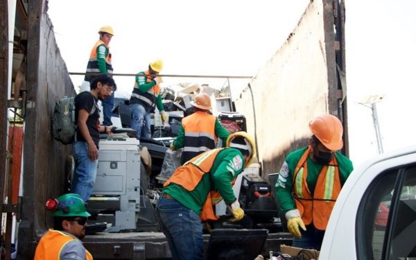 Realiza Gobierno de Oaxaca exitosa jornada de acopio de residuos eléctrico y electrónicos