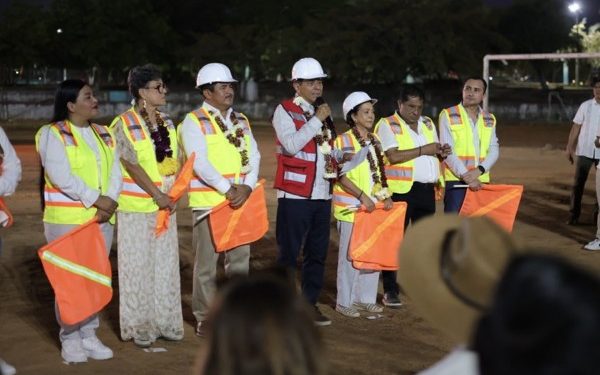 Inicia Salomón Jara restauración de la Unidad Deportiva de Puerto Escondido