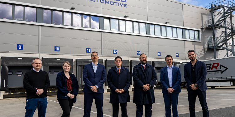 Amarra Samuel García 50 mdd de Rhenus Automotive para una planta en Nuevo León