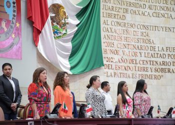 Clausura Congreso de Oaxaca Primer Periodo Ordinario de Sesiones correspondiente al primer año de la LXVI Legislatura
