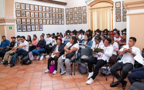 Gobierno Municipal de Oaxaca de Juárez refuerza la capacitación de los defensores vecinales