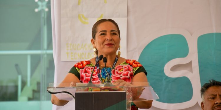 Impulsa Congreso de Oaxaca junto con el IEEPO la “Jornada por la Ciencia, Tecnología e Innovación” dirigida a estudiantes y personal docente