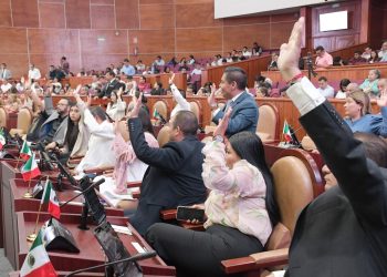 La LXVI Legislatura Local avala cambio de autoridades en dos municipios de Oaxaca