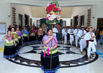 Arte y tradición se fusionan en Querétaro en Los Pinos