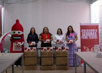 Ministra Coesida 100 mil condones a 50 establecimientos de Oaxaca de Juárez por periodo vacacional