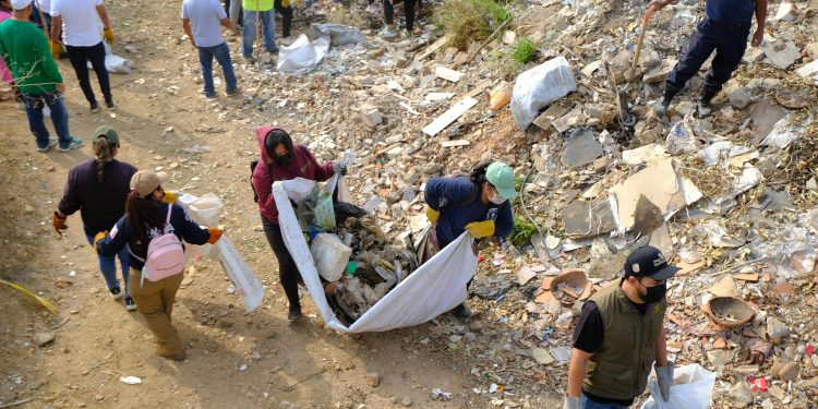 Recuperan espacio público en el Ejido Guadalupe Victoria con Tequio Vecinal
