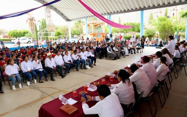  Construye Salomón Jara soluciones para San Jerónimo Silacayoapilla con 6 mdp