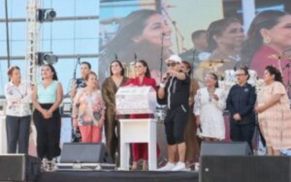 Con amor y reconocimiento, Evelyn Salgado celebra el Día de las Madres con trabajadoras del gobierno estatal