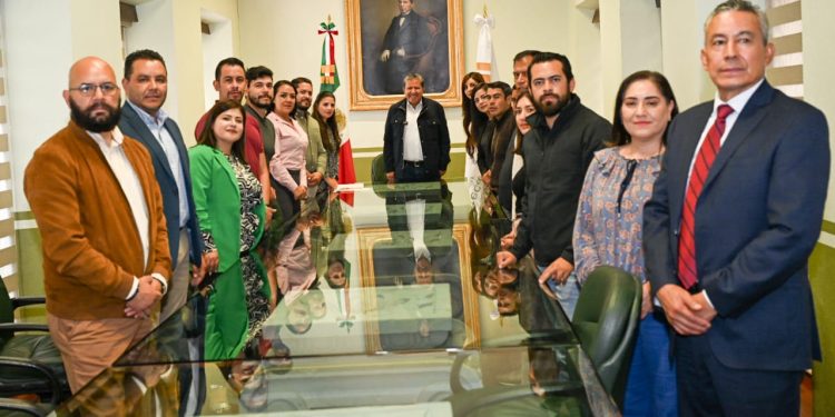 Impulsa Gobernador David Monreal Programa de Intercambio de Maestros México-Estados Unidos, para fortalecer educación binacional