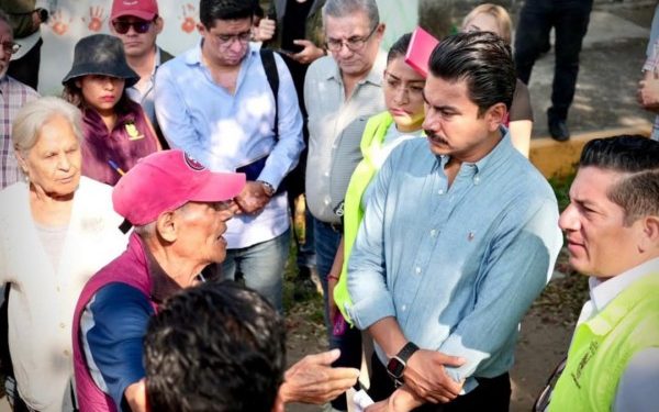 Ray Chagoya recorre la colonia Francisco I. Madero para escuchar y resolver junto a sus habitantes