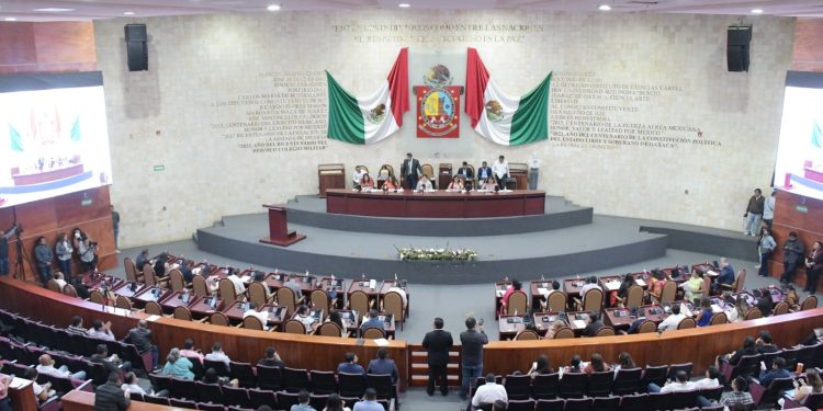 Plantean al Parlamento de Oaxaca impulsar políticas públicas para evitar la migración de jóvenes, garantizar el relevo generacional y arraigo en sus comunidades