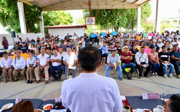 Procura Salomón Jara desarrollo de Mariscala de Juárez con obra de agua potable