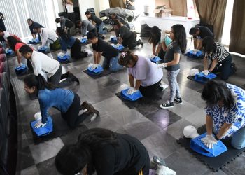 *Reciben las y los trabajadores del Poder Legislativo de Oaxaca curso de Primeros Auxilios por el Heroico Cuerpo de Bomberos*