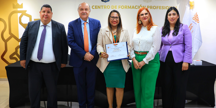 Refuerzan alianza en favor de las mujeres de Nuevo León