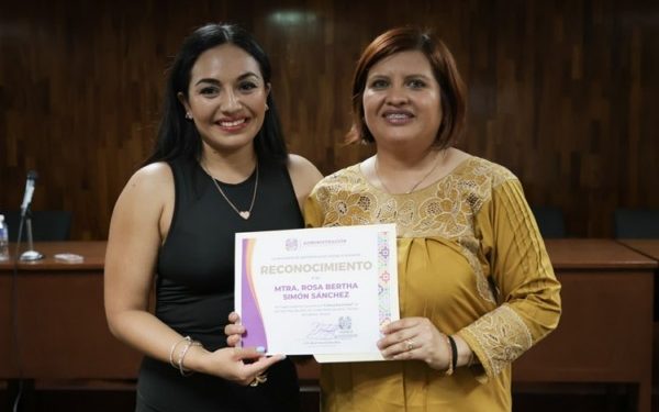 Fortalece Secretaría de Administración crianza emocional en familias oaxaqueñas