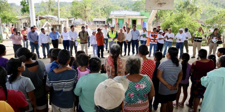 Acelera Gobierno de la Primavera Oaxaqueña ayuda integral a la Costa