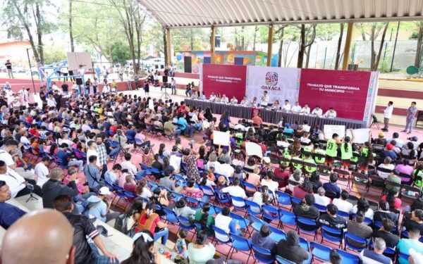 Anuncia Salomón Jara reencarpetamiento de acceso en agencia de Montoya