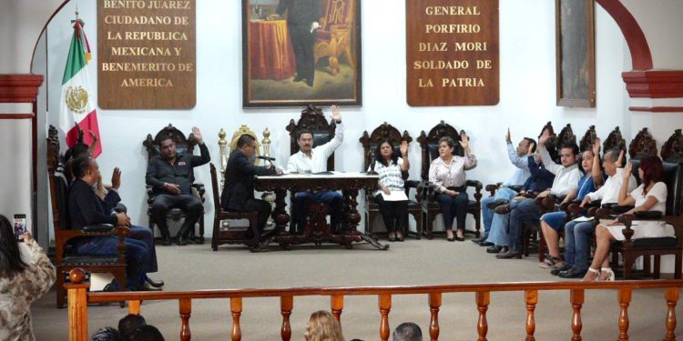 Cabildo de Oaxaca de Juárez aprueba acciones en favor del patrimonio, la inclusión y la equidad