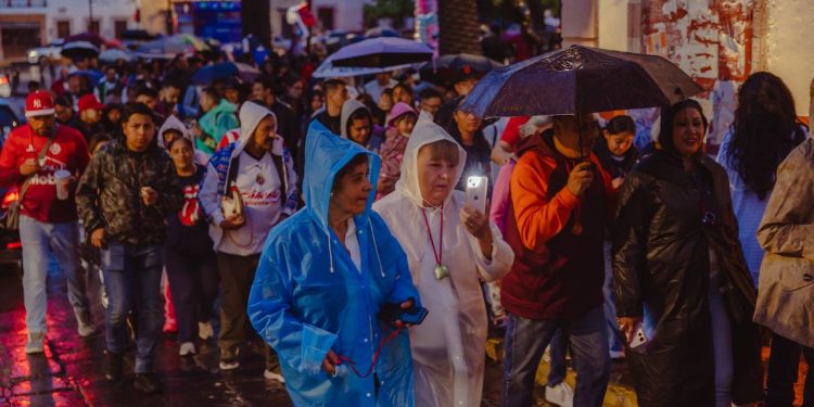 Callejoneada Futbolera inunda de alegría las calles del Centro Histórico de Zacatecas