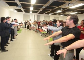 Impulsa Coahuila el emprendimiento juvenil con la primera edición de Fuck Up Nights en Saltillo