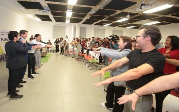 Impulsa Coahuila el emprendimiento juvenil con la primera edición de Fuck Up Nights en Saltillo