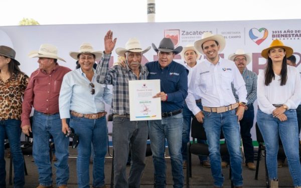Con derrama de 200 millones de pesos, beneficia Gobernador David Monreal a productores en Expo Feria Regional Agropecuaria en Fresnillo
