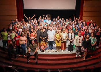 Concluyen más de 100 docentes capacitaciones en las disciplinas de teatro, danza y música