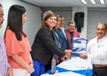 Entrega Estado bono por Día del Maestro a más de 9 mil 400 jubilados y pensionados federalizados