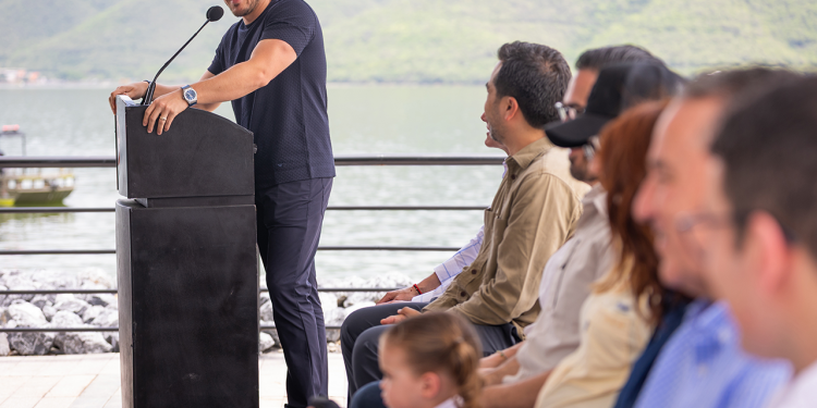 Entrega Gobernador Nuevo Malecón en Presa La Boca