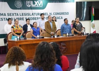 Presentan iniciativa para conmemorar el activismo por la Memoria Histórica y la Represión; Diputación Permanente condena crimen contra Presidenta de San Mateo Piñas