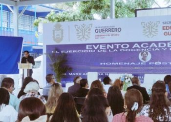 Promueve Evelyn Salgado espacios académicos para enriquecer el trabajo del magisterio