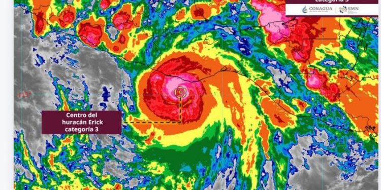 Prevé Consejo Estatal de Protección Civil impacto de huracán «Erick» entre Puerto Escondido y Lagunas de Chacahua