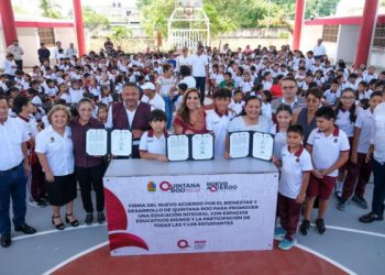 Después de 48 años, Mara Lezama entrega en solo cuatro meses Domo en Primaria “Rufo Figueroa”