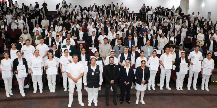 Realiza Secretaría de Salud XIII Congreso de Investigación por Pasantes de Enfermería