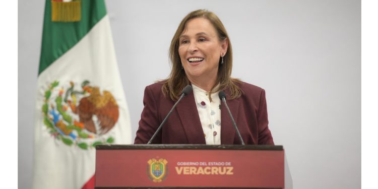 Reconocen estabilidad financiera de Veracruz: HR Ratings eleva calificación