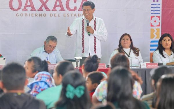 Anuncia Salomón Jara más de 8 mdp para continuar la transformación de Santa María Nativitas