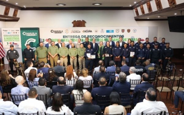 Reconocen gobiernos de Coahuila y de Estados Unidos a brigadistas que apoyaron en Texas