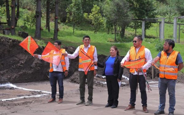 Arranca Gobernador Salomón Jara construcción de techado en Cecyteo de San Mateo Río Hondo