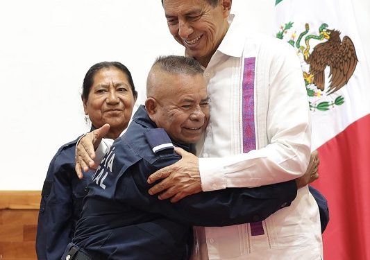 Gobierno de Oaxaca salda deuda histórica con los cuerpos de seguridad: aumento salarial y jubilación digna con seguridad social