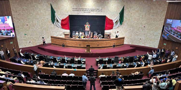Avala Parlamento de Oaxaca el reconocimiento de denominación política de cuatro localidades a Núcleos Rurales y una a categoría administrativa de Agencia de Policía