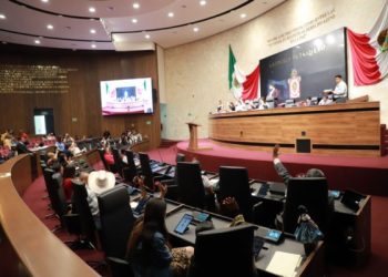 Avala Parlamento de Oaxaca exhortos sobre seguridad, calidad de alimentos, precios justos, comercio exclusivo de artesanías y mezcales locales durante la Guelaguetza; y prohibición del matrimonio infantil