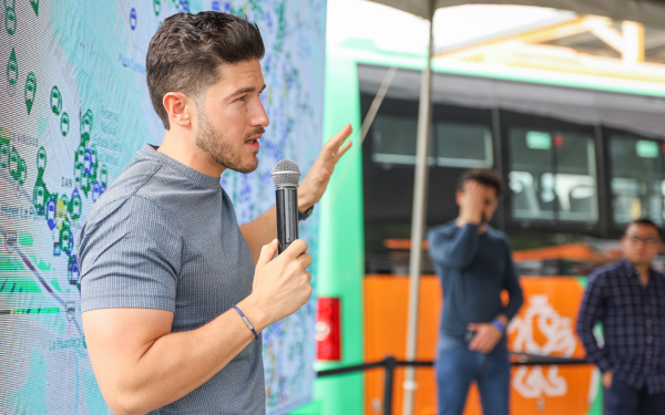 Continúa Gobernador reestructuración de rutas de camiones en Cuenca Guadalupe-Juárez-Cadereyta