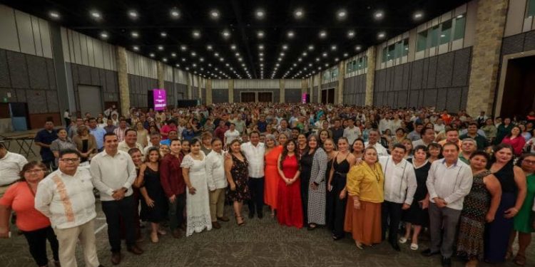 Gobierno del Estado dignifica labor del Personal de Apoyo y Asistencia a la Educación