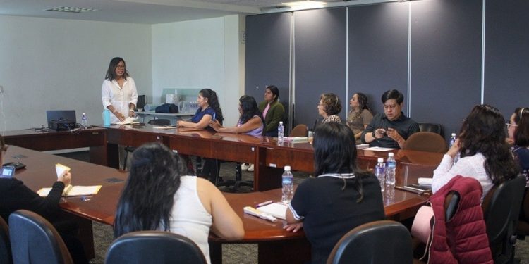 Impulsa Secretaría de Administración la eficiencia y eficacia en el funcionariado