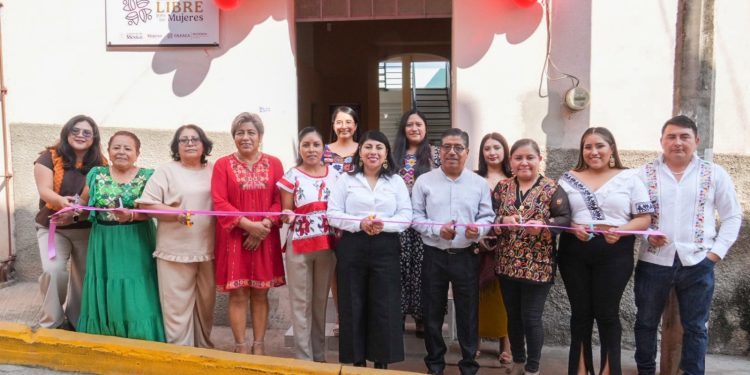 Inaugura Secretaría de las Mujeres cuatro Centros LIBRE y un Punto Violeta en la Sierra de Flores Magón