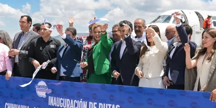 Maru Campos inaugura nuevas rutas aéreas desde Chihuahua a Querétaro y Los Mochis-La Paz