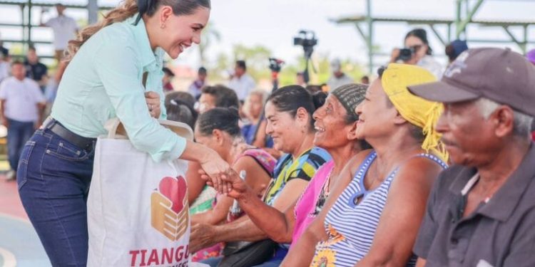 Nos unimos para atender, hoy estamos aquí para apoyar a Cuajinicuilapa y a la Costa Chica: Evelyn Salgado