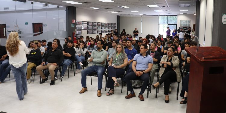 Organiza la UTCH Jornada de Salud Mental para más de 240 personas