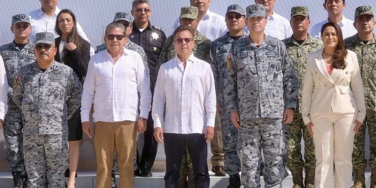 Participa Pablo Lemus Navarro, Gobernador de Jalisco, en 4ª Reunión de Autoridades de los Tres Órdenes de Gobierno en Nayarit